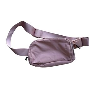 NEW Threaded Pear Pink Nylon Belt Bag Adjustable Strap Fanny Pack Crossbody